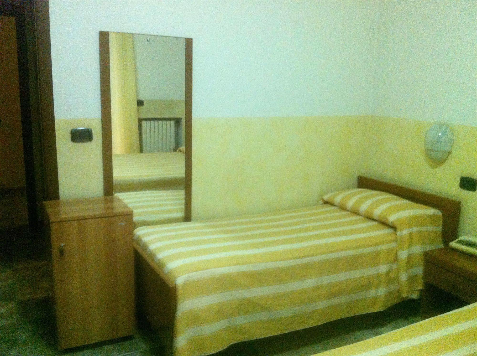 Hotel San Francesco Terme Spezzano Albanese Luaran gambar